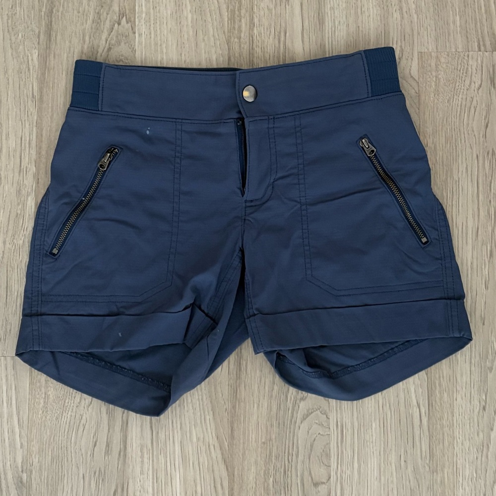 Athleta Cargo Shorts